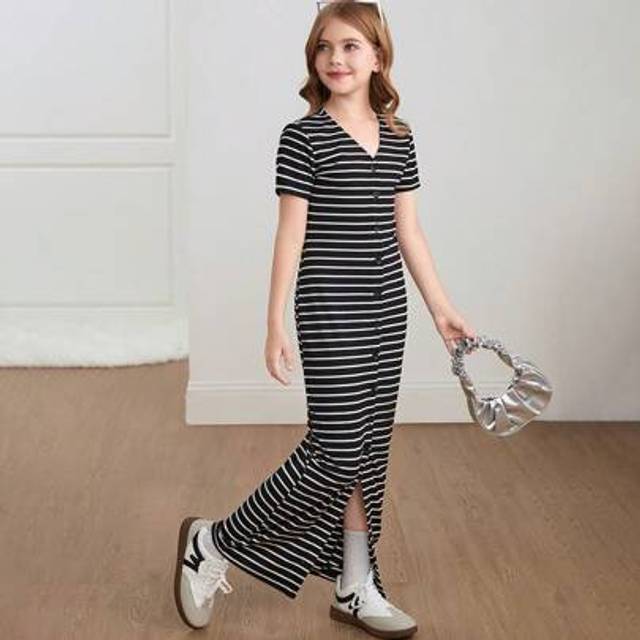 SHEIN Tween Girl Casual Chic Knit Striped Snug Fit V-Neck Short Sleeve Maxi Dress, Suitable For Spring/Summer, Back To School, Mommy And Me Matching Outfits