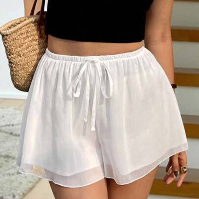 Luneh Women&#39;s White Crinkled Chiffon Elastic Waist Casual Shorts, Suitable For Daily Wear, Romantic Leisure, And Comfortable Commuting Beach Outfits For Wom