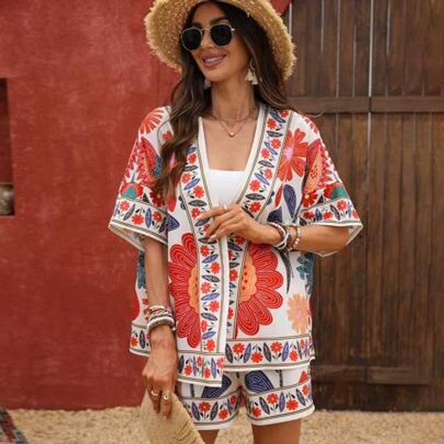 SHEIN 2025 Spring/Summer Casual Beach Vacation Bohemian Floral Printed Chiffon Kimono Cover Up