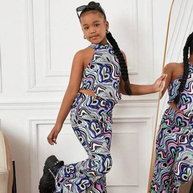 SHEIN Tween Girls Y2K Street Fashion Reflective Colorful Heart & Wave Print Asymmetrical Hem Fitted Crop Top & Maxi Skirt 2Pcs Set