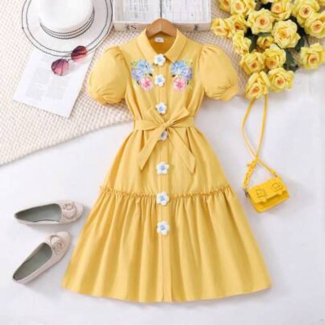 SHEIN Girls Floral Print Turndown Collar Puff Sleeve Dress With Belt
