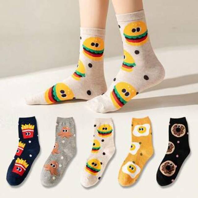 SHEIN 3 Pairs Of Random Mixed Color Children Socks With Cartoon Cute Hamburger & French Fry Patterns, Suitable For Boys, Girls, Teenagers. And Versatile For
