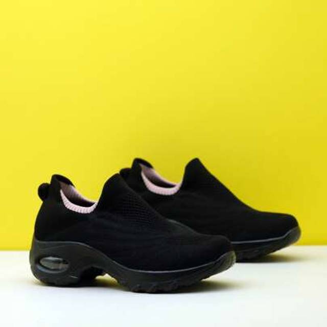 SHEIN Women&#39;s Cross-Border Casual Slip-On Knit Dance Sneakers With Air Cushion