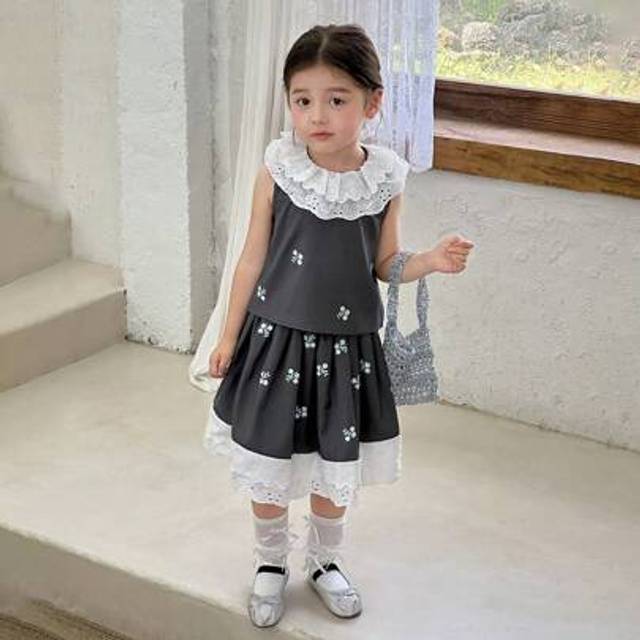 SHEIN 2pcs/Set Little Girls Vacation Elegant & Cute Casual Country Style Outfit