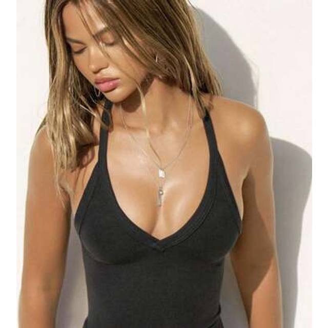 SHEIN Women&#39;s Summer Camisole, Casual Solid Color Ribbed Spaghetti Strap Tank Top With Padded Bust