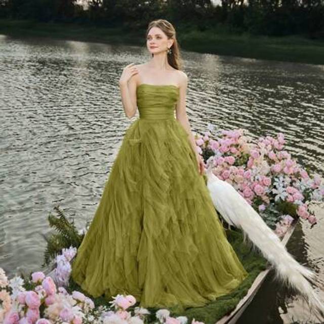 SHEIN Romantic Strapless Wedding Dress Bridal Gown With Layered Ruffled Tulle Dress & A-Line Silhouette - Perfect For Classic Weddings, Graduation Dress, Ev