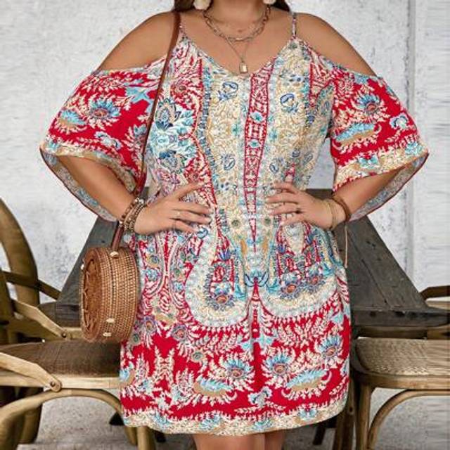 SHEIN Plus Size Black Print Open Shoulder Strap Dress For Women, Perfect For Vacation, Summer