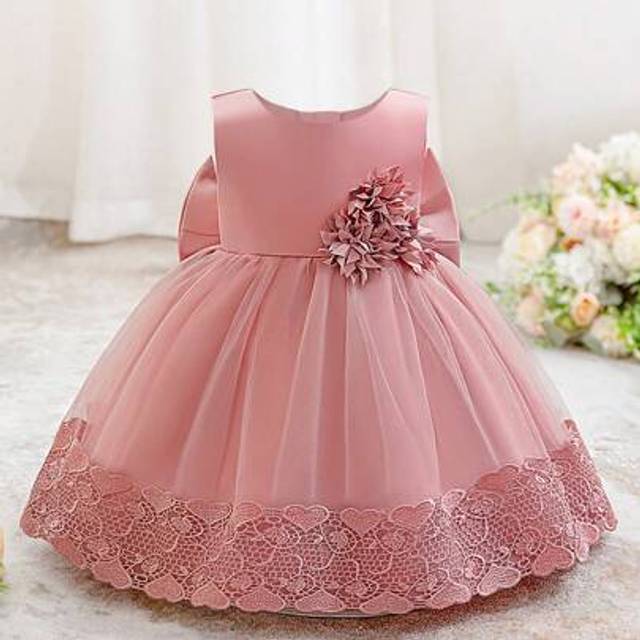 SHEIN Baby Girls&#39; 3D Flower, Heart-Shaped Lace, Satin, Net Tulle Patchwork Cute Flower Girl Wedding Dress For Wedding, Birthday Party, Formal Occasion, Does