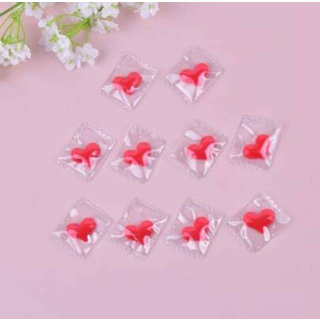 SHEIN 10pcs Heart-Shaped Candy DIY Jewelry Pendant Valentine&#39;s Day
