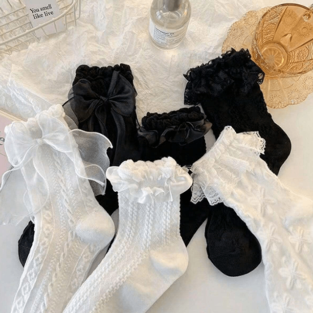 SHEIN 6pairs Women Ruffle Lace Trim Cute Fashion Charming Soft Calf Socks Women Hosiery Valentine&#39;s Day Valentines