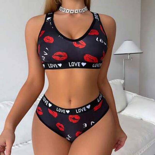 SHEIN Women&#39;s Lingerie Set: Spaghetti Strap Bra And Panty
