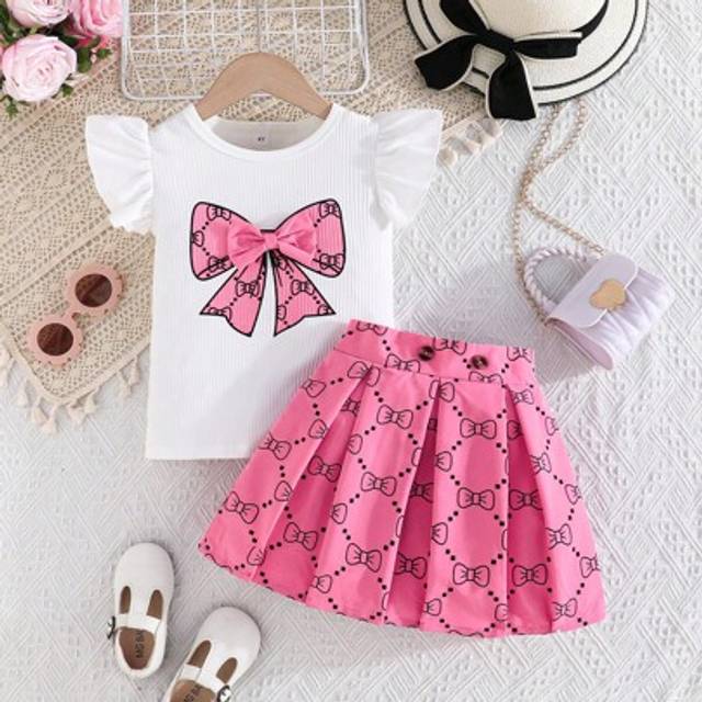 SHEIN 2pcs/Set Girls&#39; Summer Outfit With Ruffle Cuff Blouse And Fashionable Pleated Skirt, Simple Design For Little Girls