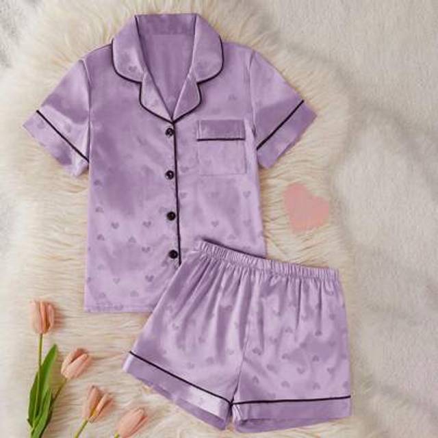 SHEIN Girls Plus Big Size Satin Heart Pattern Snap Front Short Sleeve Shorts Sleepwear Set
