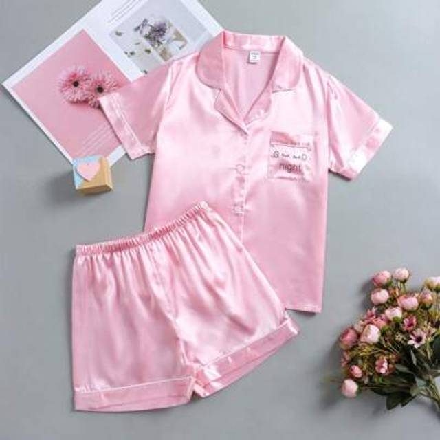 SHEIN Tween Girl&#39; Solid Color Short Sleeve & Shorts Pajama Sets, Soft & Comfortable Summer Underwear Sleepwear For Kids Girls Shirt Sets Pj Set For Girls Pj