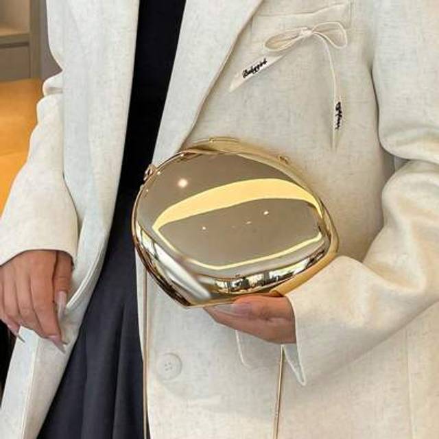 SHEIN 2025 Cross-Border Gold Acrylic Dumpling Shaped Shiny Shell Clutch Bag, Shoulder Bag With Lining