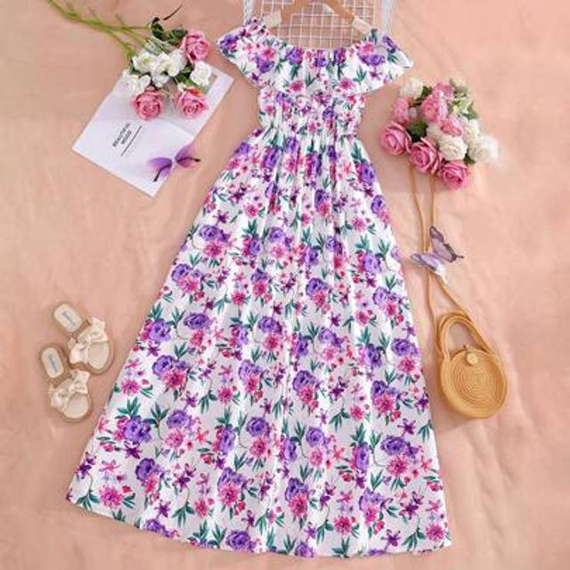 SHEIN Women&#39;s Floral Pattern Dress, In Pastoral Style. The Bright-Colored Flowers Create A Fresh And Natural Feeling. The Gentle Colors Bring A Warm And Com