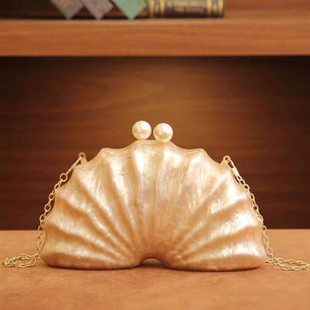 SHEIN Women Evening Clutch Bag Bridal Wedding Shell-Shaped Acrylic Pearl Switch Head For Women Prom With Detachable Metal Chain For Wedding And Party Should