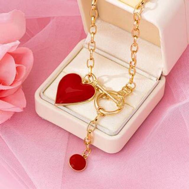 SHEIN 1pc Fashionable 3D Alloy Enameled Drum-Shaped Red Heart & Round Gold Water Drop Pendant Necklace