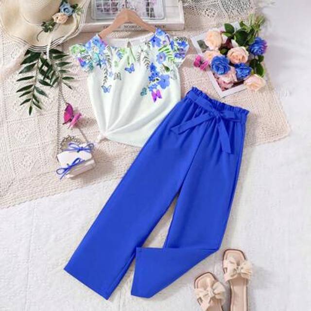 SHEIN 2pcs/Set Girls Floral Print Short Sleeve Top And Sports Shorts Set