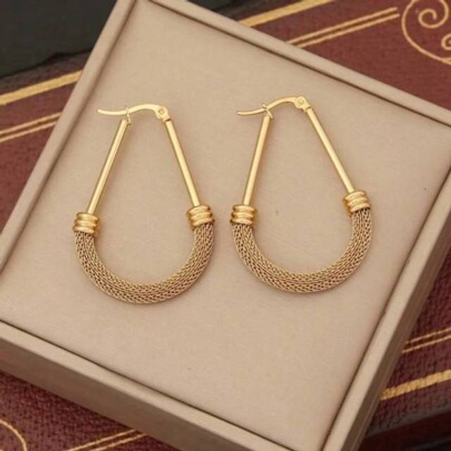 SHEIN 1pair Retro & Personalized Stainless Steel Circle Hoop Earrings For Women, Geometric Waterproof Metal Pendant Jewelry Gift