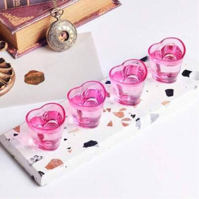 SHEIN 5/8pcs Heart Shaped Shot Glasses Set 1.5 Oz Clear Cute Mini Shot Glasses Tequila Heart Cup For Whiskey Tequila Vodka Liquor Party Valentine&#39;s Day,Pink