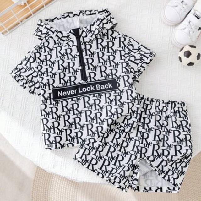 SHEIN Babyboy Summer Street Letter Pattern Hooded Top And Elastic Waist Shorts Set