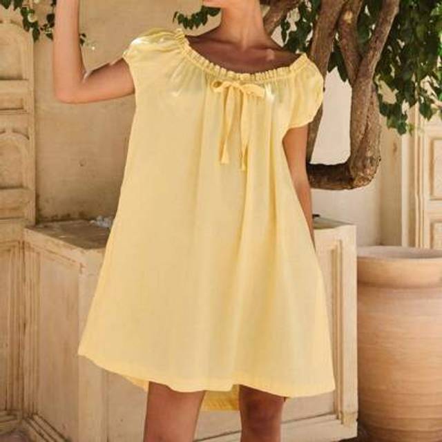 SHEIN Women&#39;s Summer Short Sleeve Mini Dress Loose Fit Frill Trim Neckline Short Dresses Tunic T-Shirt Dress