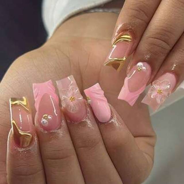 SHEIN 24Pcs Long Square 3D Gelnail Makes Flower Nails With Pearls Design Pink French Tip Press On Nails Medium Acrylic Fake Nail Set,Include: 1pc Jelly Glue