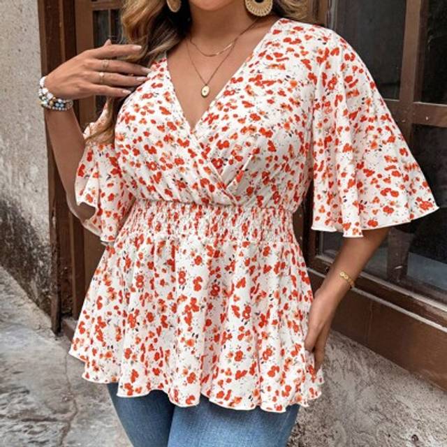 Franclia Plus Size V-Neck Floral Print Wrap Front Short Sleeve Blouse
