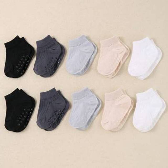 SHEIN Ten Pairs Of Anti-Slip Dotted-Glue Baby Ankle Socks In Random Colors Within The Gray Color Series. These Are Toddler Socks Suitable For Baby Boys And