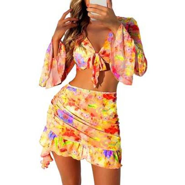 SHEIN Women&#39;s Summer Bikini 4 Pcs Set Floral Print Halter Bra With Low Waist Thong Long Sleeve Crop Tops Skirt Swimsuit