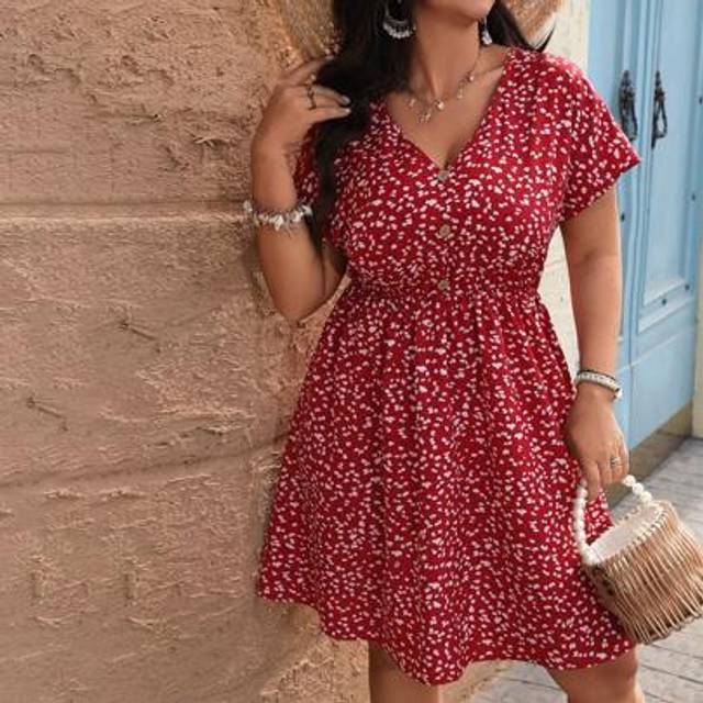 SHEIN Plus Size Vacation Floral Print Batwing Short Sleeve V-Neck Dress,Beach Dress Sundress,Holiday Outfits Boho