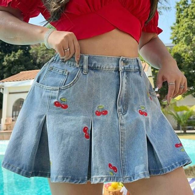 SHEIN Plus Size Denim Pleated Skirt Red Cherry Embroidery Summer Denim Skirt