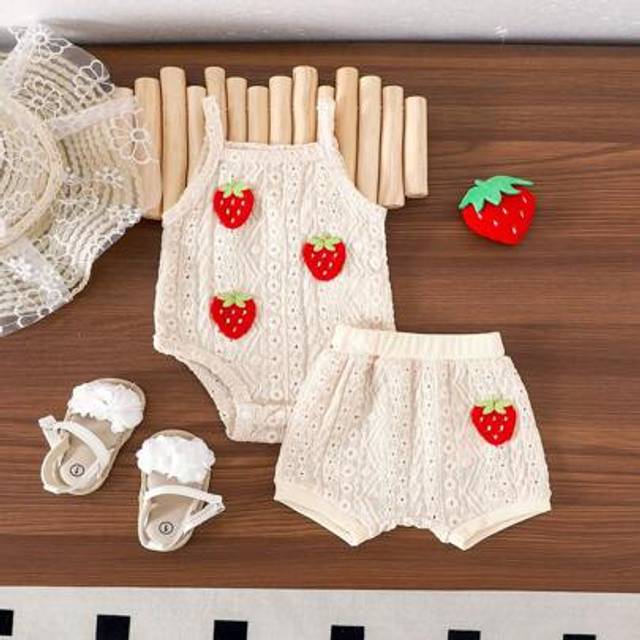 SHEIN 2pcs Baby Girls Cute Comfortable Hollow Spaghetti Strap Romper + Shorts Set, Lightweight Summer