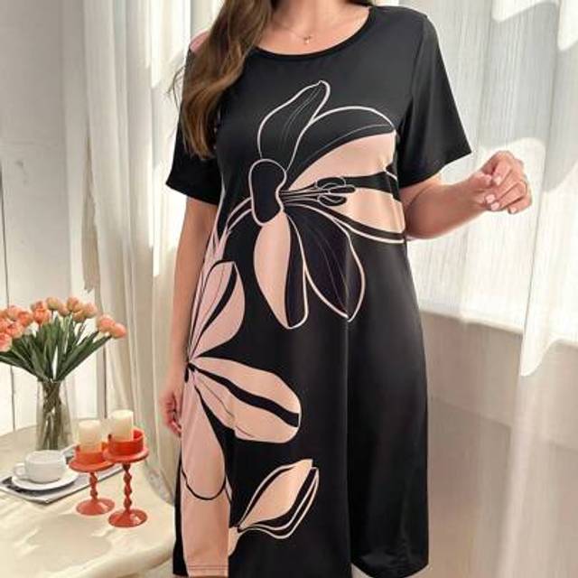 SHEIN Plus Size Floral Print Casual Pullover Mini Dress