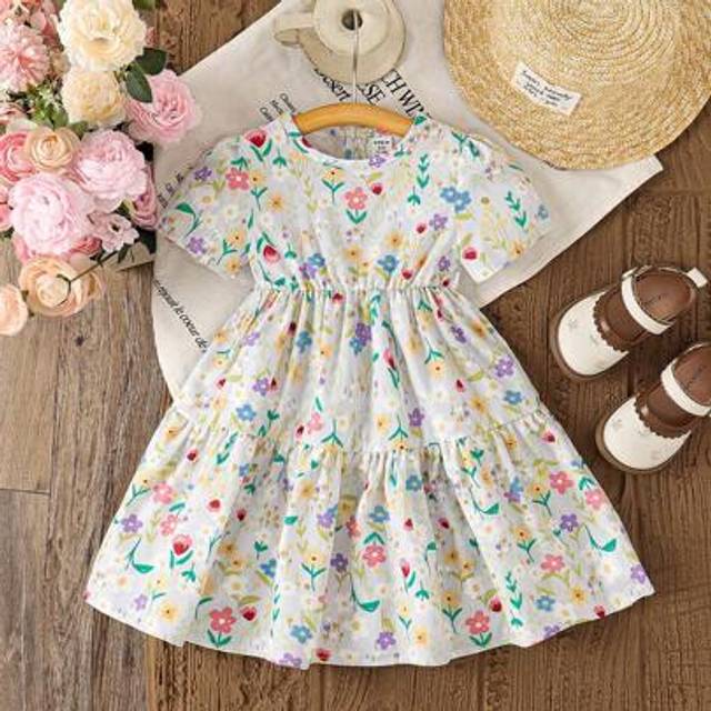 SHEIN &#34;Whimsical Meadow Blooms Dress For Little Explorers - A Soft, Elegant Touch Of Summer Charm And Joy&#34;