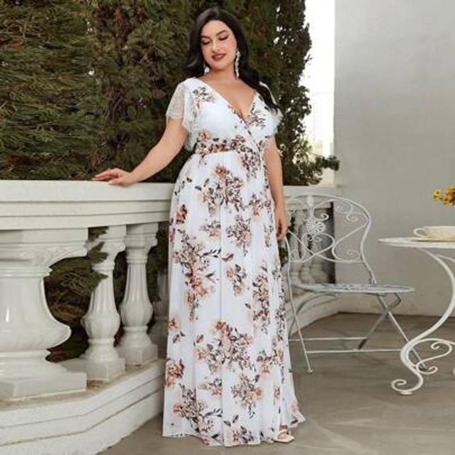 SHEIN Plus Floral Print Split Thigh Chiffon Bridesmaid Dress, Birthday Women Outfits, Graduation Dress, Formal Dress