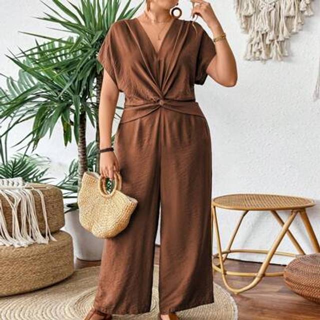 SHEIN Plus Size Women&#39;s Elegant V-Neck Twist Waist Loose Straight Jumpsuit Pants, Commuter Casual, Spring/Summer