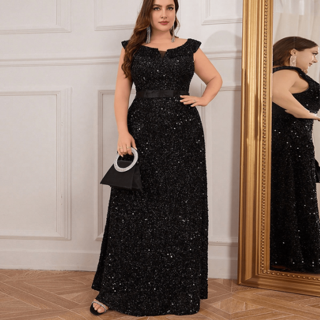 SHEIN Plus Size Women&#39;s Heavily Embellished Long Evening Gown, Wedding Guest Dress, Party Dress, Formal Dress
