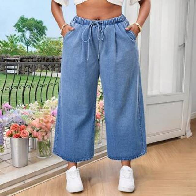 SHEIN Plus Size Women&#39;s Drawstring Waist Pockets Elastic Waist Wide Leg Jeans Summer Outfits For Women Festival Outfits Vacation Outfits Woman Casual Jeans