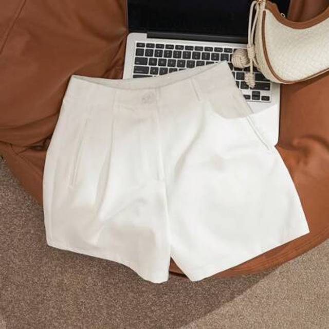 INAWLY White Loose High Waist Casual Shorts Women, Slimming Wide Leg Shorts