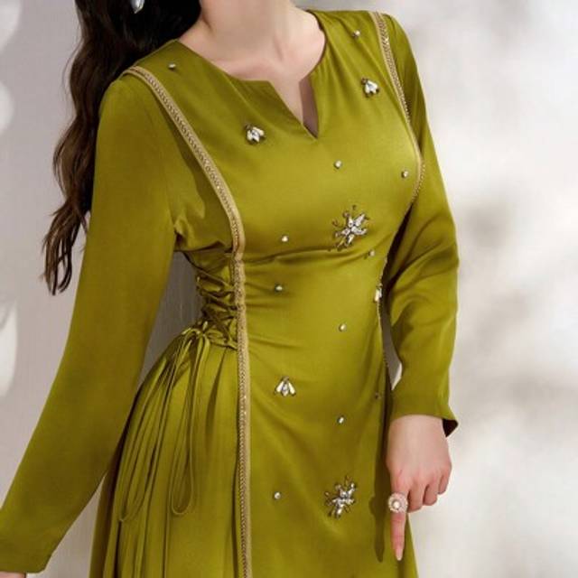 SHEIN Women&#39;s V-Neck Lace Up Elegant Long Sleeve Arabic Style Dress (Front Tie Beaded Trim, May Not Reach Head)