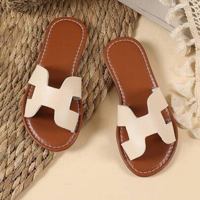 SHEIN 1 Pair Toddler Girls Ivory Round Toe PU Flat Sandals, Simple Design Non-Slip Comfortable Fashion Casual Slides, Suitable For 3-12 Years Old Princess D
