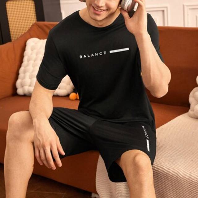 SHEIN Men&#39;s Plaid Stripe Pajama Set - Shorts And Short Sleeve Top