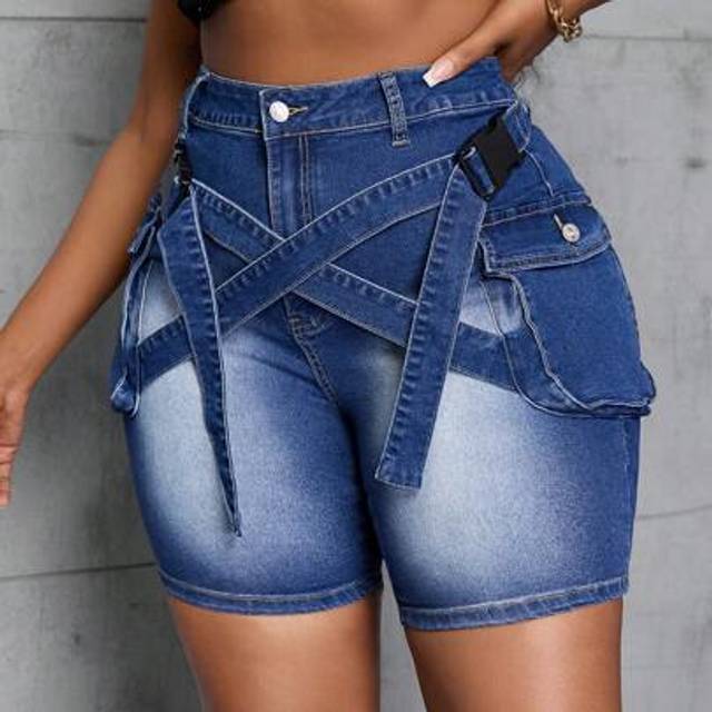 SHEIN Plus Size Women Stretch Denim Cargo Pocket Skinny Capri Shorts