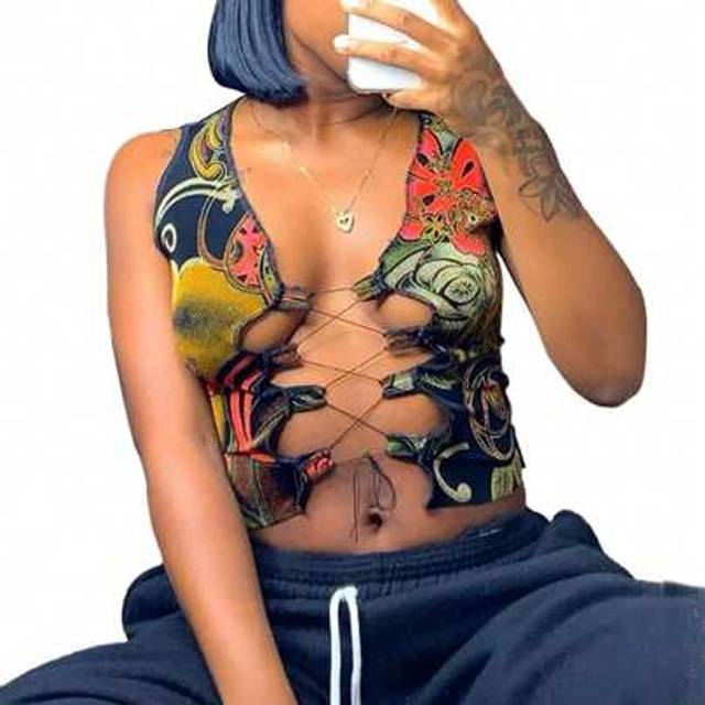 SHEIN Women&#39;s Punk Gothic Crop Tank Top Sexy Sleeveless Hollow Out Lace Up Floral Print Slim T-Shirt Aesthetic Grunge Streetwear