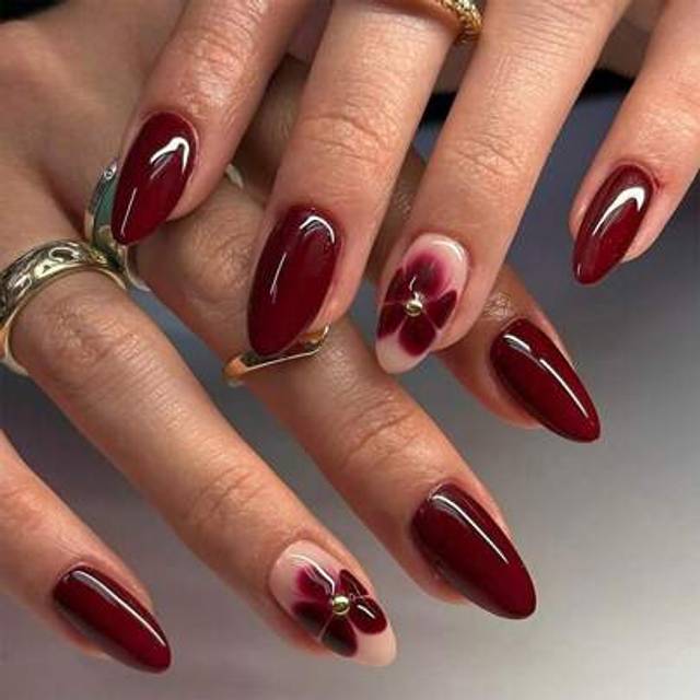 SHEIN 24pcs Of Long Almond Shaped Press On Nails Set, French Simple Red Summer Nails, Flower Print Fake Nails, Gloss Gloss, Suitable For Women And Girls Any