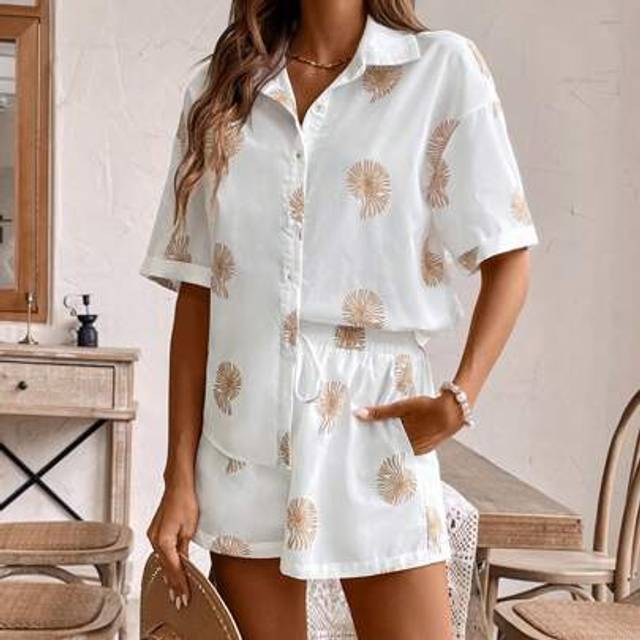 SHEIN Summer White Linen Embroidery Going Out Set, Blouse Jacket Women&#39;s Shorts Two-Piece Set, Conch Embroidery, Holiday Set, Suitable For Daily Home And Ho
