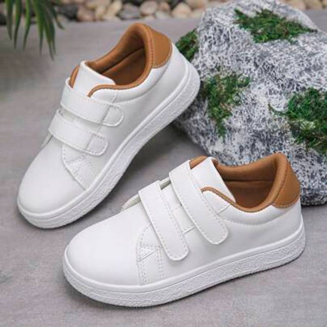 SHEIN 1 Pair Unisex Children Casual Hook And Loop Sneakers, Comfortable Slip-On Flat Shoes Suitable For Outdoor Wear All Seasons