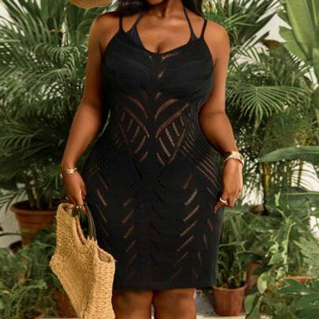 Slaydiva Plus Size Women&#39;s Black Backless Hollow-Out Vacation Elegant Beach Knit Dress